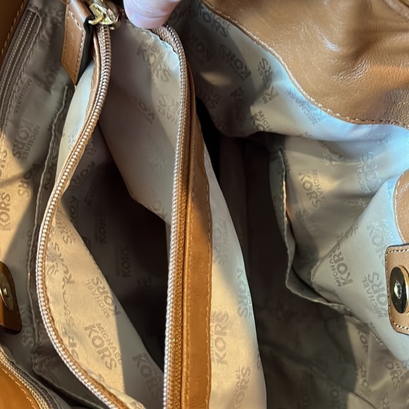 Michael Kors Ludlow large shoulder bag leather - Picture 5 of 11